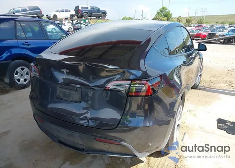 2024 Tesla Model Y Long Range Dual Motor All-Wheel Drive/Rwd из США, поврежденный, VIN 7SAYGDED6RF054342
